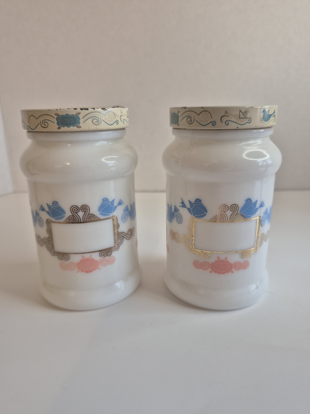 Vintage White Milk Glass Apothecary Spices or Vanity Jar Vintage Pyrex 1940’s
